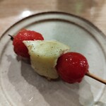 バードスペース三鷹 - トマトとモッツァレラ