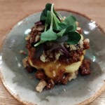 バードスペース三鷹 - ポテトサラダ。上にかかっている肉味噌がおいしい！