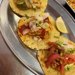 墨国回転鶏食堂 - 