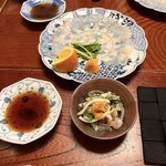 前田 - ふぐの皮の湯引きと天然とらふぐの刺し身