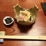 前田 - クジラのさえずり