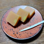 虎屋ういろ - 『みかんういろ』  750円