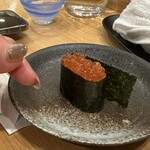 すし光琳 - いくら　普通に美味しい