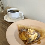 喫茶tton - 今日のお題「アイスものは最速で撮る！」