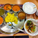 マドラススパイス東京 天満橋 - 盛り付け例2