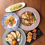 ニユートーキヨー あべのハルカス店 - 洋食料理の数々…