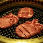 近江牛焼肉 囘 - 