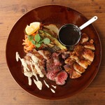 ニユートーキヨー - お肉の盛り合わせ