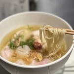 Ramen 翡翠 - 