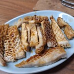 ホルモン大ちゃん - ひとつだけ牛のホルモンを