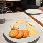 コロッセオ バル - チーズ盛り合わせ