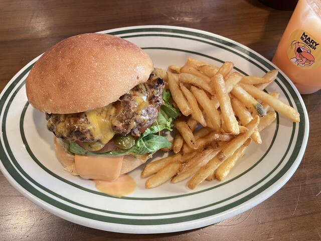 メアリーバーガー （MARY BURGER） - 都立家政/ハンバーガー | 食べログ