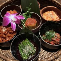 韓国料理 先斗町 李南河　 - 本家キムチ盛り合わせ
                