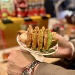 廣島餃子 RED DRAGON - 