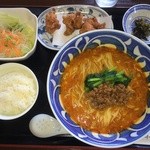 中国四川料理 青羊 松江黒田店 - 担々麺から揚げライスランチ950円