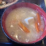 とんかつよしえ - 最強の味噌汁アップ