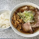 中華そば土屋商店 - 限定ちゃん系ラーメン　ご飯付き