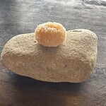 middle - お米　シュー　鮒寿司