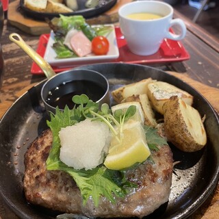 ハンバーグ専門店ボストン_1