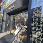 INTERSECT BY LEXUS - 