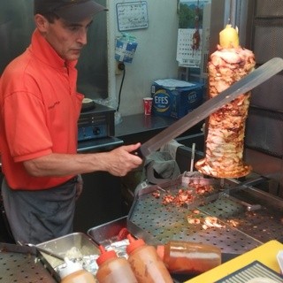 モーゼスさんのケバブ_2