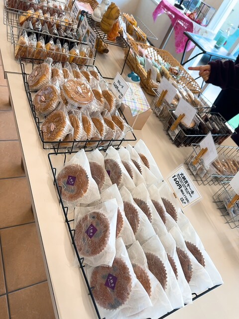 渡部菓子店 - 亘理（洋菓子）の写真