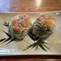 雪梅花 菜根譚 - 海老ニラ饅頭 2個   ¥800(税込)