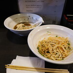 丿貫 - 麺再配分