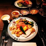 ロウリーズ・ザ・プライムリブ - 