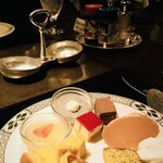 ロウリーズ・ザ・プライムリブ - 