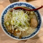 拉麺大公 - 【限定】背脂ちゃっちゃ醤油ラーメン