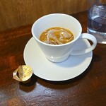 キッチン ブルー グローブ - ホワイトコーヒーへ