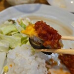 キッチン ブルー グローブ - 茄子を添えて