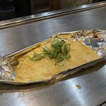 本格広島お好み焼き たにもと - 鉄板だし巻き