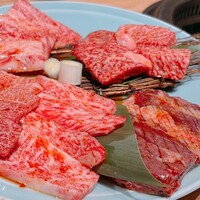 肉の山翔 - 