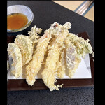 わかお - 海老付き天ぷら盛り合わせ　プラス海老天　　byまみこまみこ