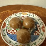 九つ井 - そば饅頭３種類ありますが、1番好きな黒糖を買いました。日持ち3日　とても美味しいです。