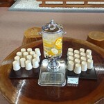 よろづや - ラウンジにて