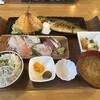 平塚漁港の食堂