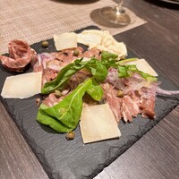 四ツ橋・新町 牡蠣と肉たらしビストロAKIRA - 