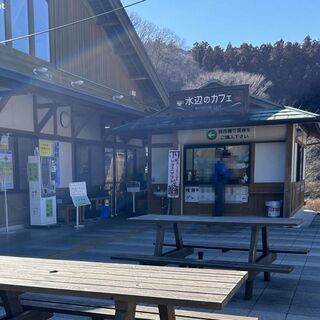 水辺のカフェ_2