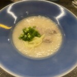 旅人シェフのタイ食堂 KHAO - ジョーク(肉団子入りタイのお粥)