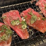 個室焼肉・神戸牛官兵衛 - 