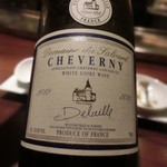 Van Jutei - ★最初のワインはロワールのきりっとした白。ソービニョンブラン８５%とシャルドネ１５％のセパージュ。