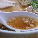 尾道ラーメン 宝竜 - ３）尾道風ラーメンのスープ