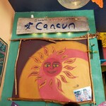 カンクーン - 独特の雰囲気の店内