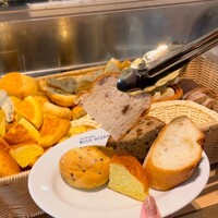 fish&wine BLUE OCEAN GRILL - 食べ放題のパン