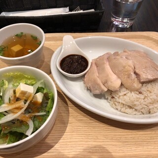 Thai Food Lounge DEE_0