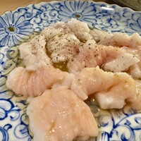 ホルモンやき肉 うしたつ - 