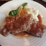 ハーブ豚のソテージンジャーソース